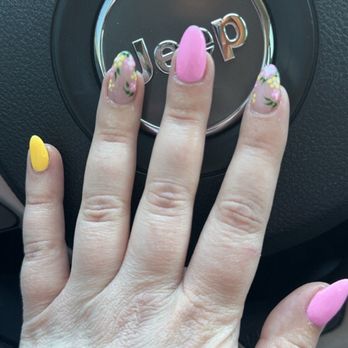 True & John Nails - Spring nails - Nail Salons Near Me - Elizabethtown, Kentucky True & John Nails - Spring nails - Nail Salons Near Me - Elizabethtown, Kentucky