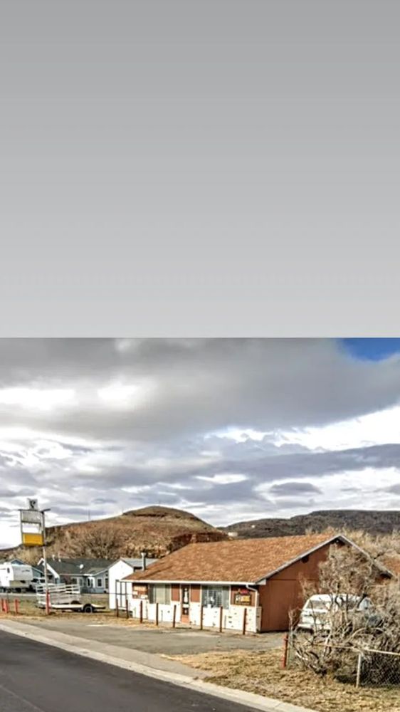 DAVIDSON’S GUN & GROCERY Updated June 2024 729 W Davis St, Rawlins