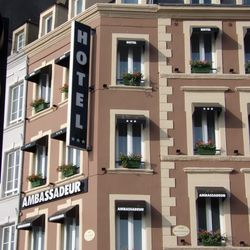 Ambassadeur Hôtel - Façade hôtel