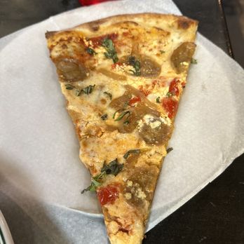Community Pie - Downtown - House Slice - Pizza Near Me - Chattanooga, Tennessee Community Pie - Downtown - House Slice - Pizza Near Me - Chattanooga, Tennessee