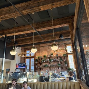 Gia Mia - Bar area - Italian Near Me - Naperville, Illinois