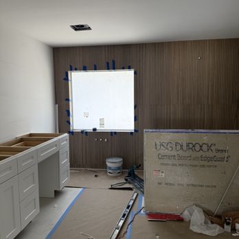 Treasure Coast Carpets & Ints - Master bath - Interior Design Near Me - Tequesta, Florida Treasure Coast Carpets & Ints - Master bath - Interior Design Near Me - Tequesta, Florida