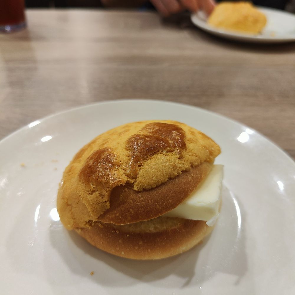 HK BBQ House - Pineapple bun with butter - Cantonese Near Me - Riverside, California HK BBQ House - Pineapple bun with butter - Cantonese Near Me - Riverside, California