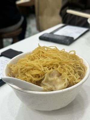 Mak Man Kee Noodle Shop by null
