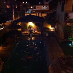 Pousada da Terra - View of pool at night
