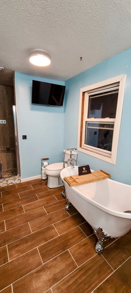 Slide of Do It All Construction