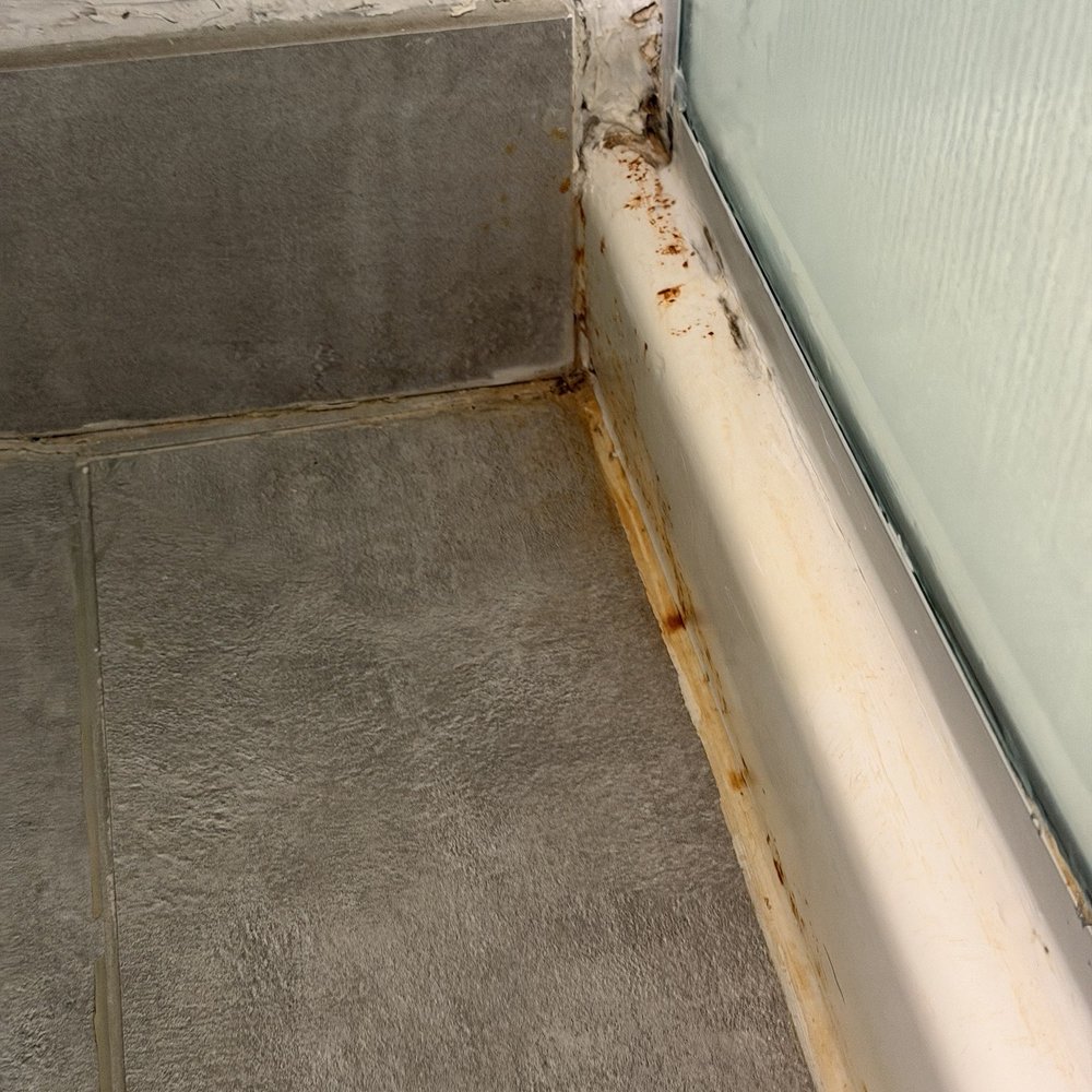 Beach House - Outside shower, mold or something. - Hotels Near Me - Hilton Head, South Carolina Beach House - Outside shower, mold or something. - Hotels Near Me - Hilton Head, South Carolina