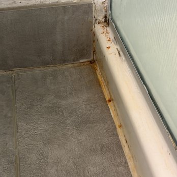 Beach House - Outside shower, mold or something. - Hotels Near Me - Hilton Head, South Carolina Beach House - Outside shower, mold or something. - Hotels Near Me - Hilton Head, South Carolina