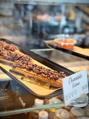 Porto's Bakery and Cafe by null