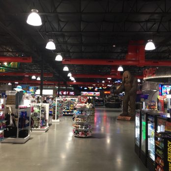 Chevron - Gas Stations Near Me - Jean, Nevada