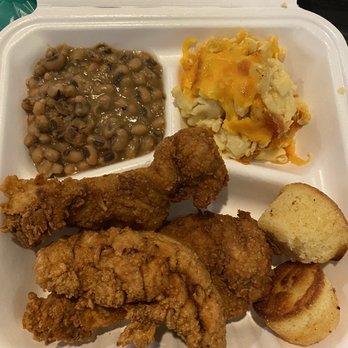 Paschal's - Black eyed peas, chicken tenders, corn muffins, macaroni and cheese :( - Southern Near Me - Atlanta, Georgia Paschal's - Black eyed peas, chicken tenders, corn muffins, macaroni and cheese :( - Southern Near Me - Atlanta, Georgia