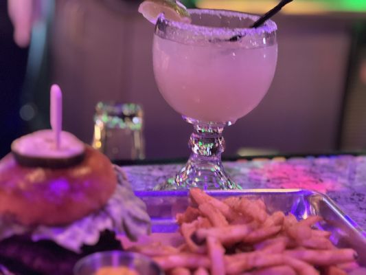 Roscoe’s Bar & Burgers by null