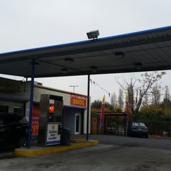 Golden Star Gas - It's open again and under new management