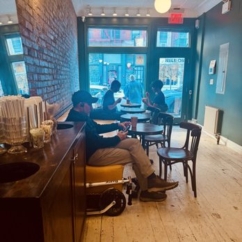 Embriago Coffee - Seating options - Coffee & Tea Near Me - New York, New York Embriago Coffee - Seating options - Coffee & Tea Near Me - New York, New York