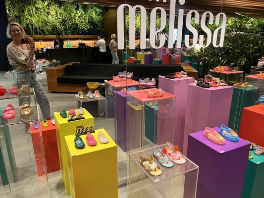 Galeria Melissa NY by null