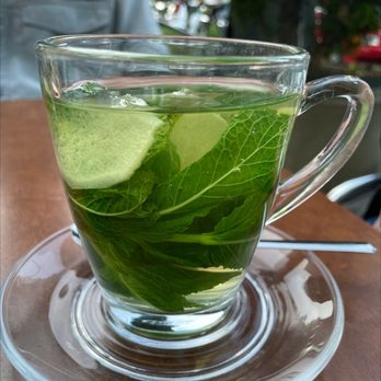 No Ne Asia Bistro - Peppermint tea with Ginger - Vietnamese Near Me - Hamburg, HH