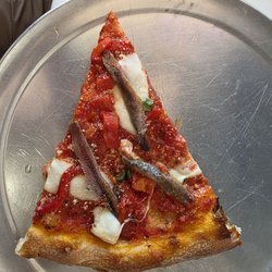 Napoli Pizza N Pasta - I love anchovies4 on the side...