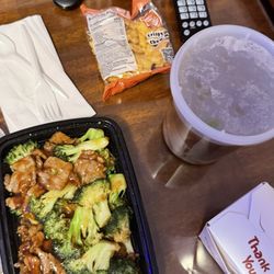 Kenny's Sub Shop - Beef 69. Beef with Broccoli and 14. Wonton Soupwonton
