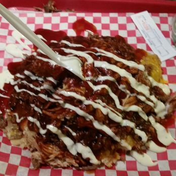 Leon's Smoke Shack BBQ - 2 meat half Slap potato w/ chopped brisket and pulled pork - Barbeque Near Me - Tulsa, Oklahoma