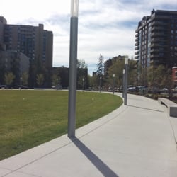 Barb Scott Park - View south from benches