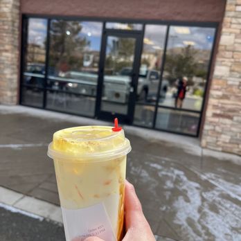Golden Tea Cafe - Caramel brûlée latte with golden boba - Bubble Tea Near Me - Sparks, Nevada