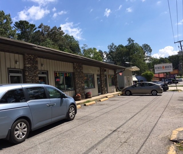 ASHEVILLE PET SUPPLY Updated July 2024 10 Reviews 1451 Merrimon