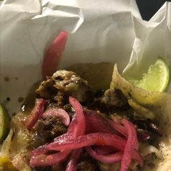 Tacos Sonora 305 - Great tasting tacos! First time to try it and it never disappoints. Will definitely come back for more.