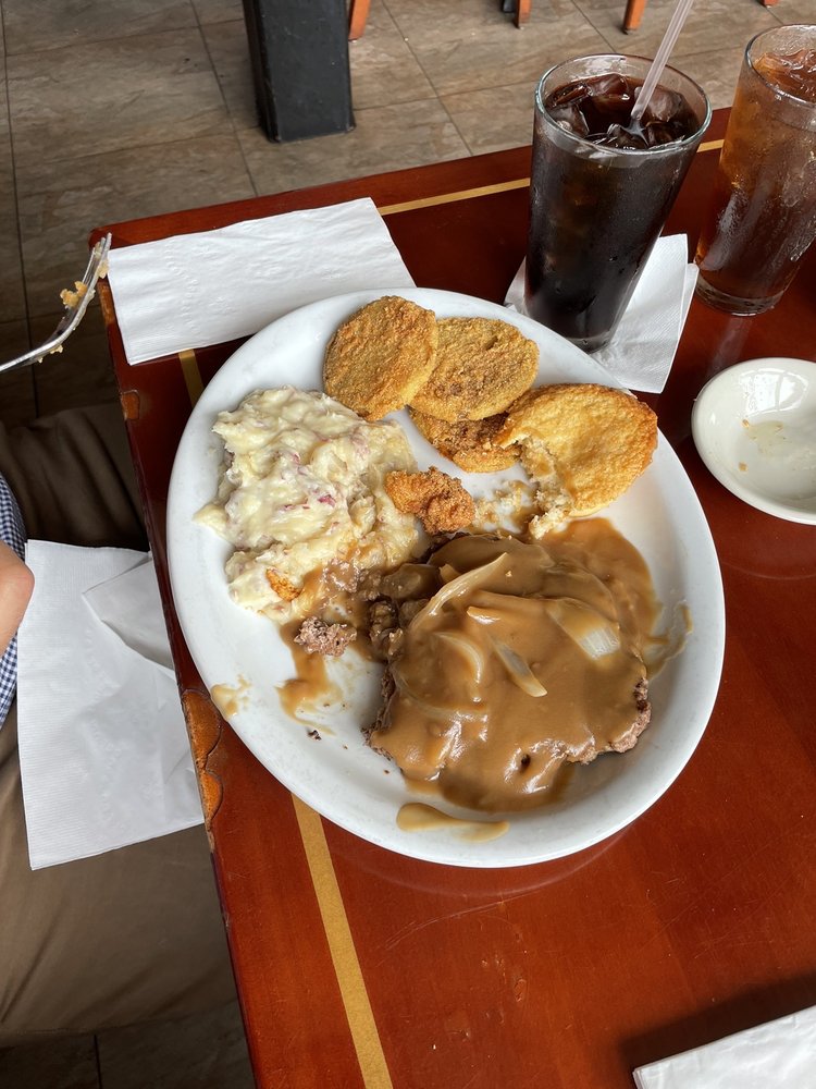 Courtyard Oyster Bar & Grill Photos