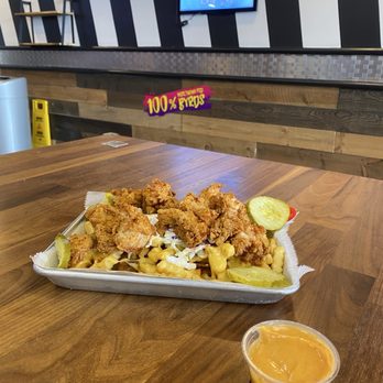 Byrds Hot Chicken - Byrd Bomb - Fast Food Near Me - Novi, Michigan