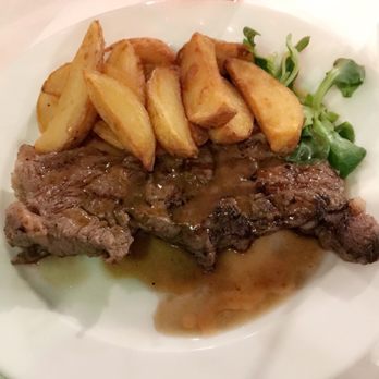 Le Basilic - Steak and fries - French Near Me - Paris, 75 Le Basilic - Steak and fries - French Near Me - Paris, 75