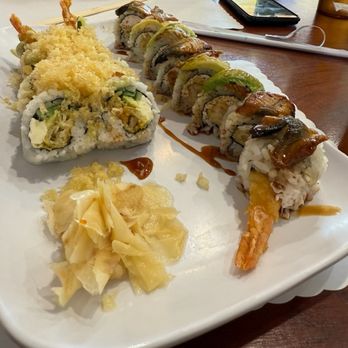 Akita Sushi - Crunchy Roll and Dragon Roll - Sushi Bars Near Me - San Jose, California Akita Sushi - Crunchy Roll and Dragon Roll - Sushi Bars Near Me - San Jose, California