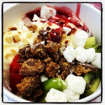 Nubi Yogurt - Omg!!! - Ice Cream & Frozen Yogurt Near Me - Apple Valley, California