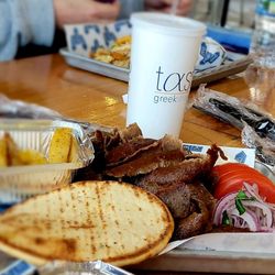 Taste - Gyro platter
