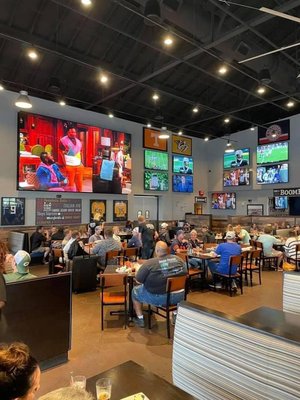 BoomBozz Craft Pizza & Taphouse - East Nashville by null