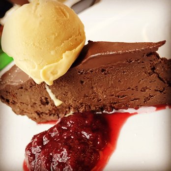 Hoq Restaurant - Chocolate cake - New American Near Me - Des Moines, Iowa Hoq Restaurant - Chocolate cake - New American Near Me - Des Moines, Iowa