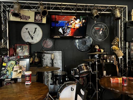 Rock n Roll Ribs by null