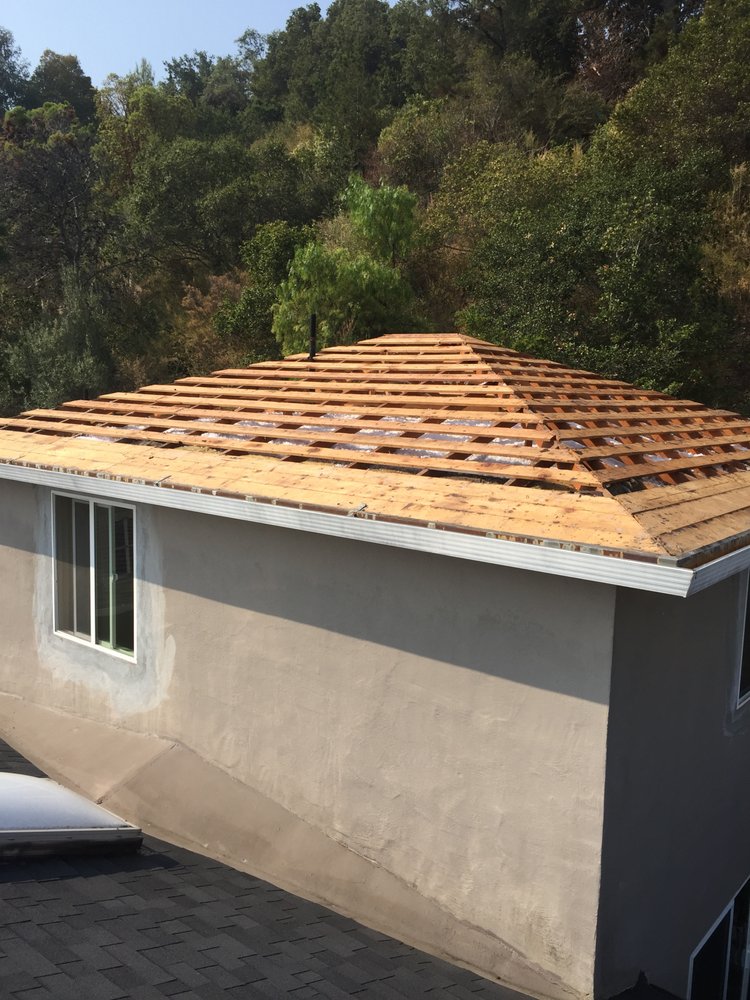 Slide of Sersiv Roofing Corporation