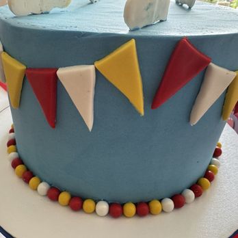 J&D Cakes - Expert attention to detail. - Custom Cakes Near Me - Boca Raton, Florida