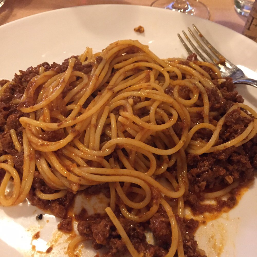 Osteria Cipolla Rossa - Spaghetti with steak sauce - Italian Near Me - Florence, FI Osteria Cipolla Rossa - Spaghetti with steak sauce - Italian Near Me - Florence, FI