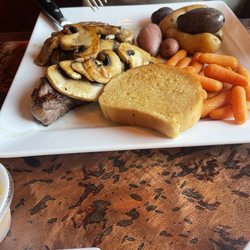 Saloon 27 Steak and Seafood - Ribeye steak