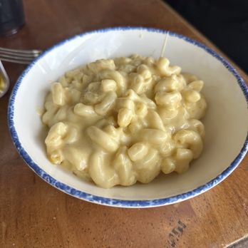 Islander 71 Fish House and Raw Bar - Best Mac and cheese of the trip! - Seafood Near Me - Isle Of Palms, South Carolina Islander 71 Fish House and Raw Bar - Best Mac and cheese of the trip! - Seafood Near Me - Isle Of Palms, South Carolina