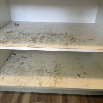 RMG Cleaning - This is a picture of a closet before I clean it - Home Cleaning Near Me RMG Cleaning - This is a picture of a closet before I clean it - Home Cleaning Near Me