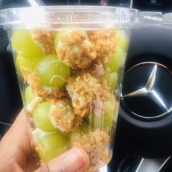 Mike's Deli - Theses "candy apple" grapes are delicious! - Delis Near Me - Los Angeles, California Mike's Deli - Theses "candy apple" grapes are delicious! - Delis Near Me - Los Angeles, California