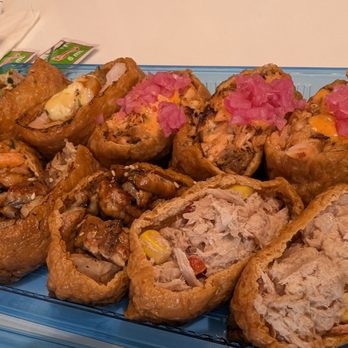 Cafe Mozaiko - Inarizushi, good variety and each type has little touches and a unique flavour - Japanese Near Me - Markham, Ontario