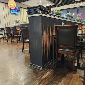 Boiling Pho - Inside - Vietnamese Near Me - Pearland, Texas Boiling Pho - Inside - Vietnamese Near Me - Pearland, Texas