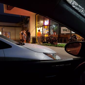 Blazin Steaks - Disorganized and a narrow passage way into the restaurant, cant tell who's already ordered - Steakhouses Near Me - Mililani, Hawaii