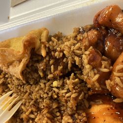Wok Express - Hot Braised Pork Fried Rice w/Crab Rangoon