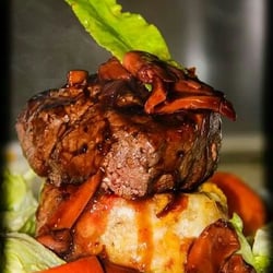 Big Head - Migñon con mofongo ummmm.