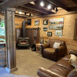 Cartecay Vineyards - Inside the tasting room. A cozy seating area. More indoor seating upstairs.