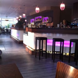Pur Pur - Cafe & Bar